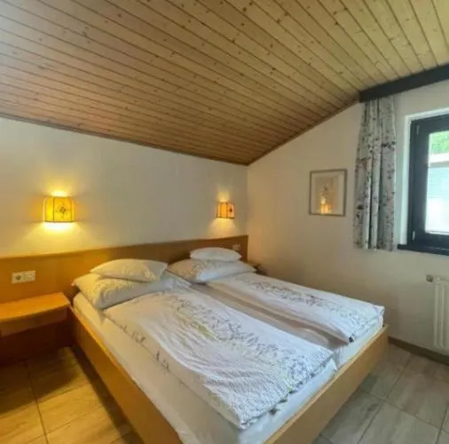 Dorfwirt 巴德小基希海姆